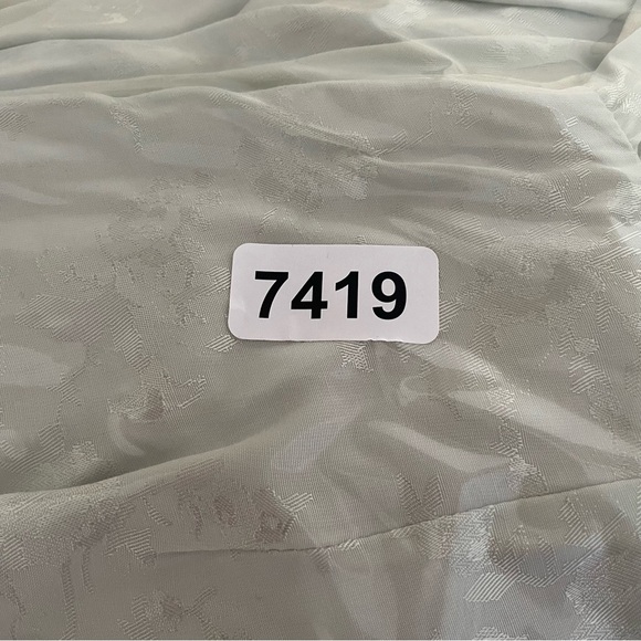 Lovers + Friends Gabriela Jacquard Balloon Sleeve Floral Romper 37419 - Picture 5 of 11